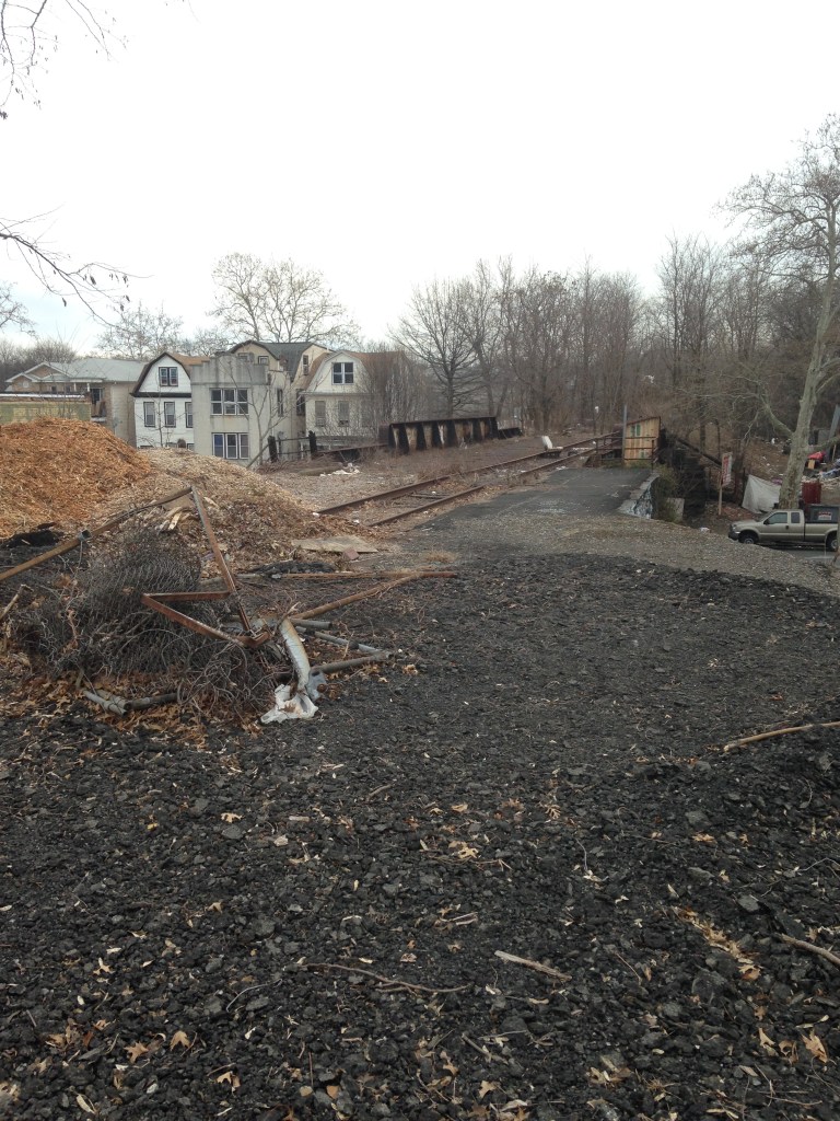 IMG_4437MA29975765-0002